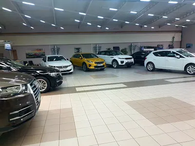 Le Voiture Paweł Lechowicz Dealer Samochodów Używanych