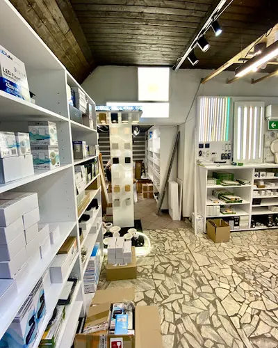 Lampy na szynę - sklep z oświetleniem